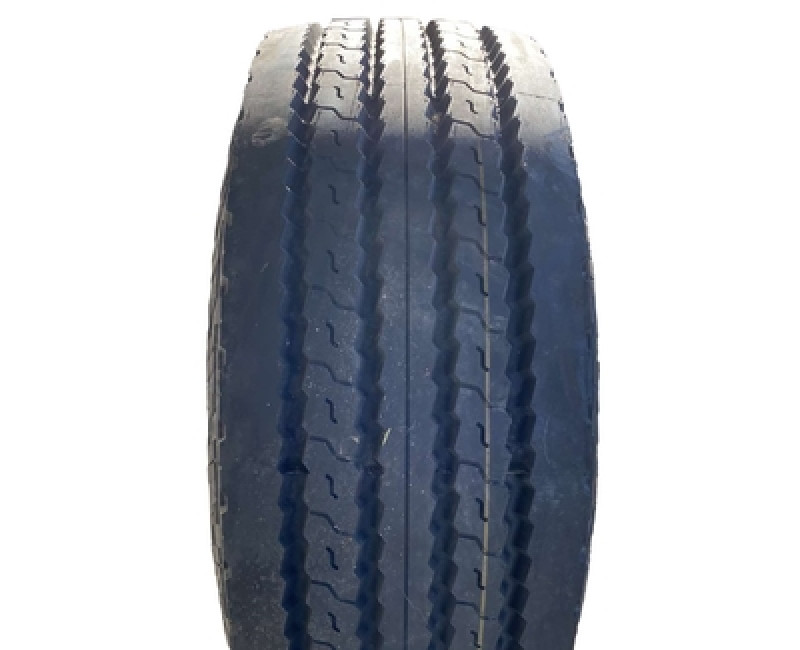385/65R22.5 Kumho KRA88 164K Причіпна вантажна шина
