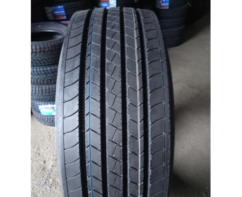 385/65R22.5 HappyRoad Y226 160L Рульова шина
